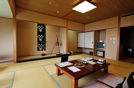 日本传统铺地材料--榻榻米-日本文化_日本历史