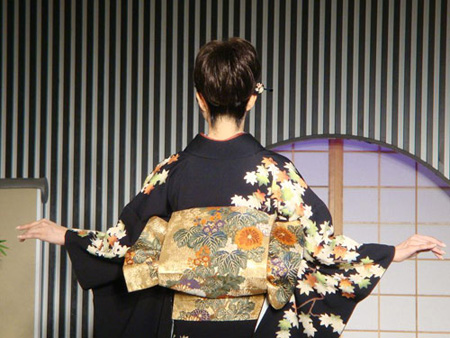 色彩中的文化传统 日本人偏爱青红皂白-日本