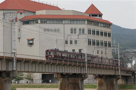 aiko的阪急电车情缘--《月台》-日本时尚_日本