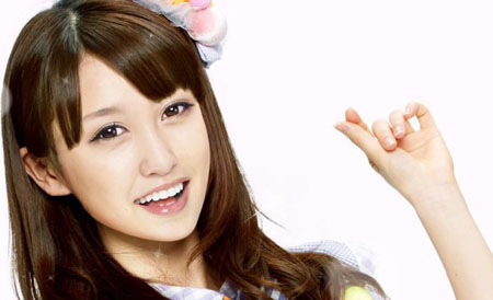 江口爱实惊现AKB48演唱会 粉丝尖叫抢尽风