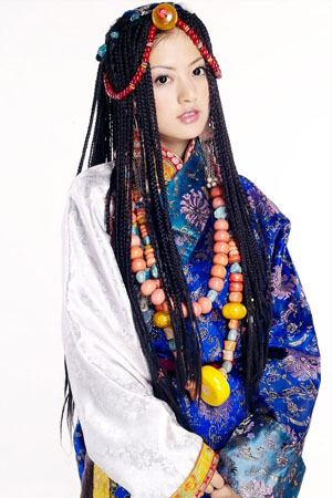 旅日藏族女歌手阿兰