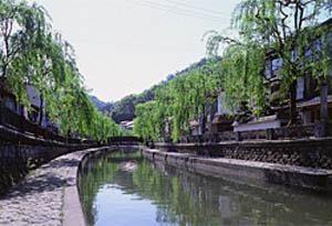 饮食、打扮、谈情说爱的好地方 -- 神户散步A-