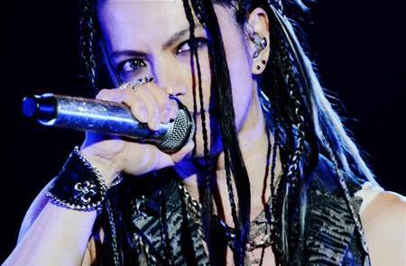 彩虹乐队:首次在国立举办凯旋公演-日本娱乐