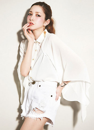 百变女王藤井莉娜 <em>女权</em>主义春夏混搭-<em>日本</em>