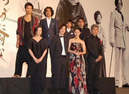 真人版《浪客剑心》预告片公开 动作戏看点十足