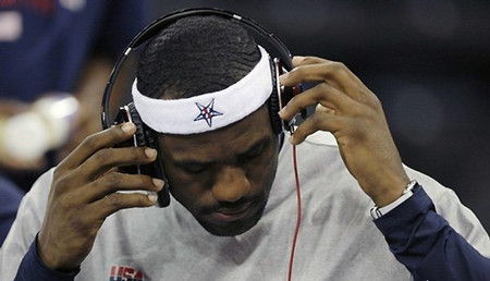 音乐是运动员的合法麻药?索尼随身听乃开山