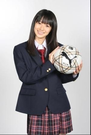 大野丝出任今年日本高中足球的应援经理-日本