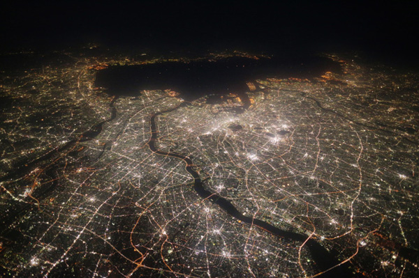 从一万米夜空眺望东京-日本文化_日本历史_日