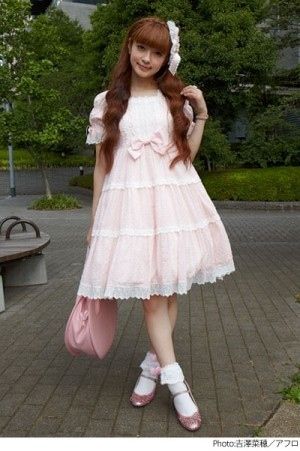 日本艺人洛丽塔风格时尚秀-日本时尚_日本流行