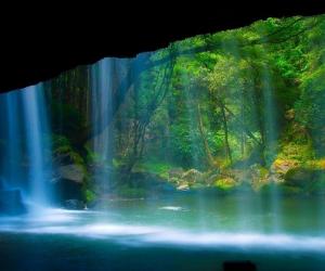 大学搬迁 当地拟利用空置宿舍接待外国游客-日