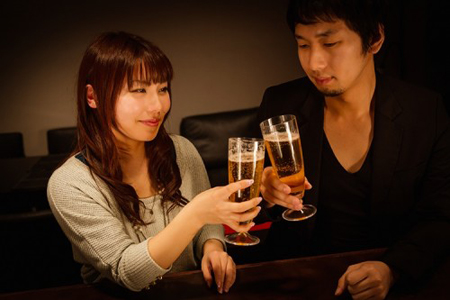 日本调查:男生怎样看待约会就应该男生买单-