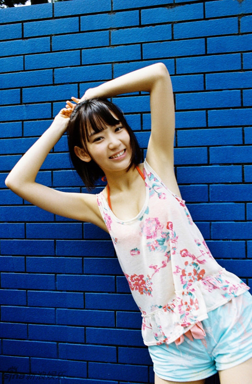 17岁宫脇咲良进akb神七拍写真清新纯美