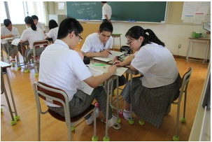 西彼杵高导入学习小组制 提高学生自主性-日