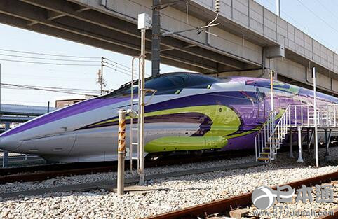 日本推出新世纪福音战士主题新干线列车