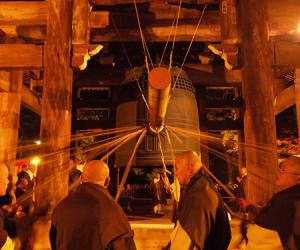 日本过新年,为何喜欢敲钟108次?-日本文化_日