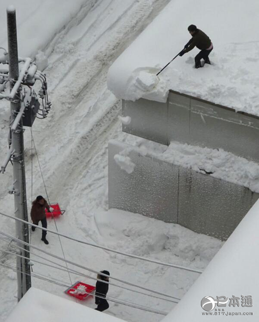 因暴雪导致北日本5万户停电 最多4000户被建议避难