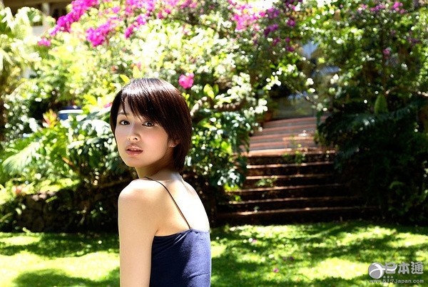 日本“御姐”女演员吉濑美智子迎41岁生日