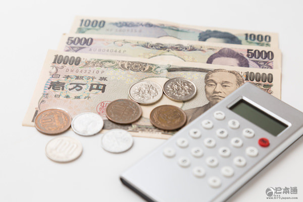 日本2015年家庭消费支出同比减少2.7%