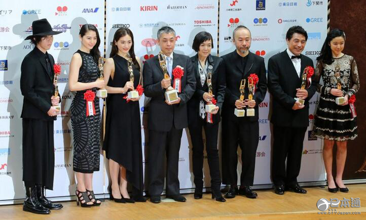 绫濑遥、长泽雅美等出席2015年每日电影赏表彰仪式