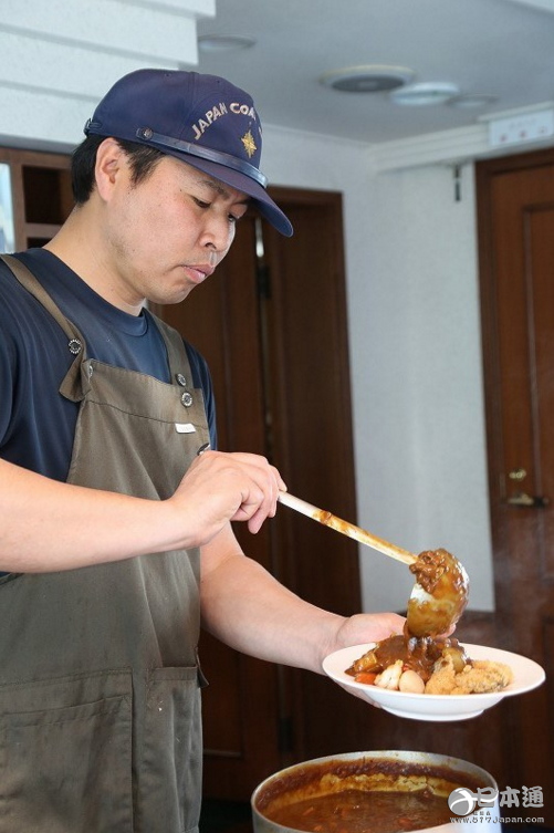 【多图】日本海上保安厅巡视船的美味海鲜咖喱