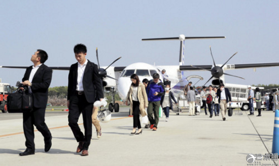 熊本机场重新启用 降落航班恢复运营