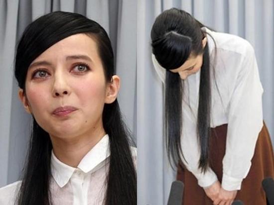 日本小三女星镜头前崩溃痛哭 向正房谢罪