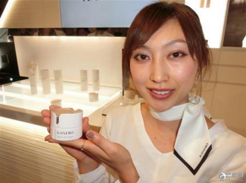 日本佳丽宝时隔10年推出高档化妆品牌
