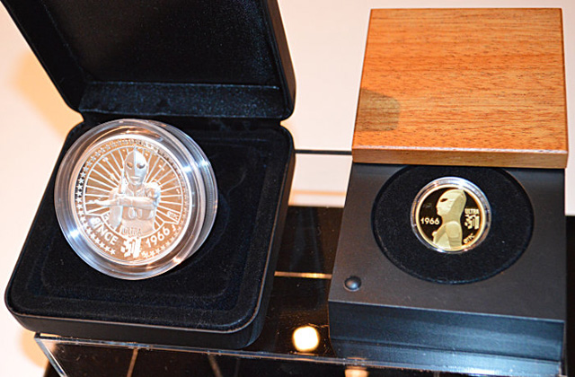 日本将限量发售奥特曼开播50周年纪念币