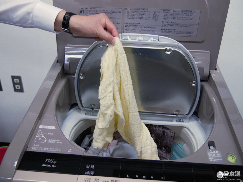日立将发售新款洗衣烘干机 可减少衣服褶皱
