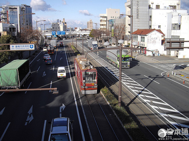 怀念！日本各城市路面电车复辟