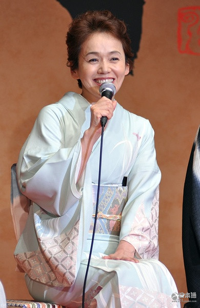 日本女演员大竹忍迎来59岁生日