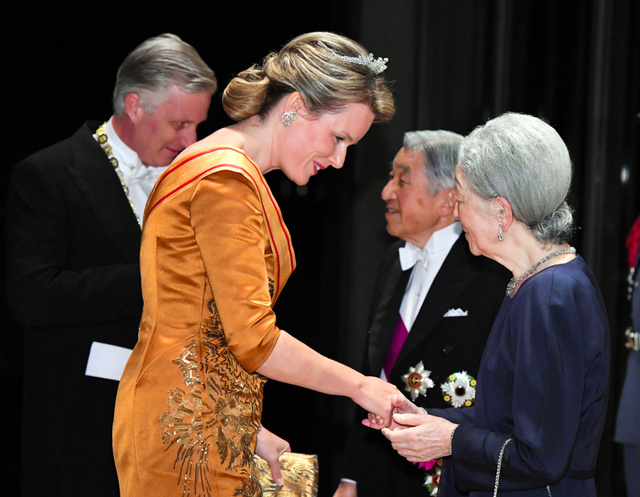 日本皇室举行比利时国王欢迎晚宴 真子、佳子公主纷纷亮相