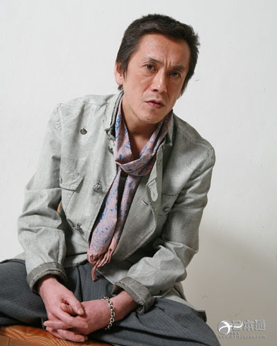 日本男演员寺岛进迎来53岁生日
