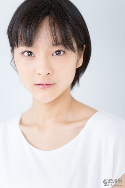 日本女演员谷内里早迎来23岁生日