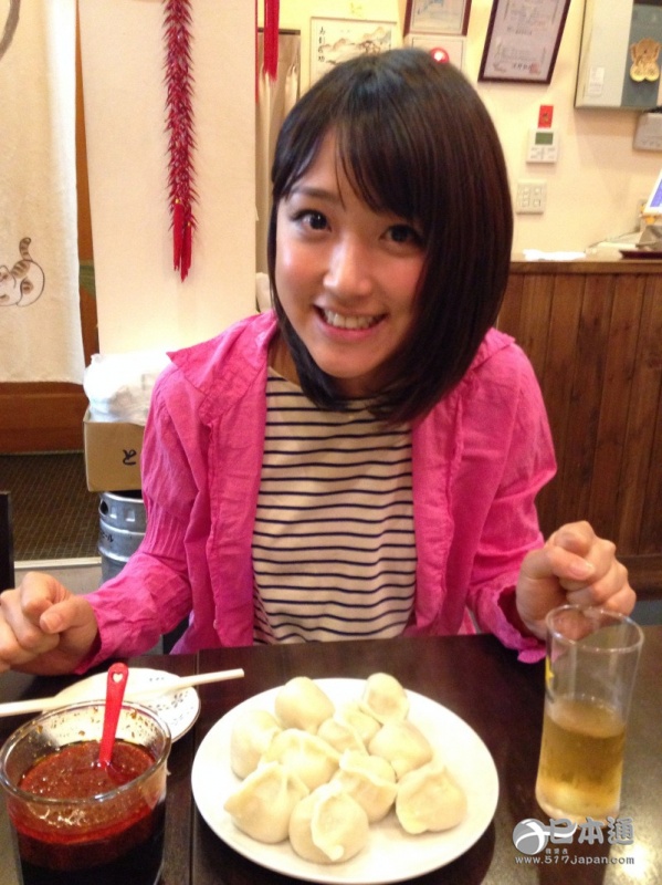 日本美女主播竹内由惠迎来31岁生日