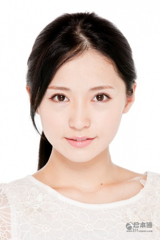日本31岁女演员笹本玲奈宣布与圈外男友结婚