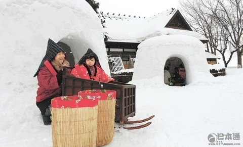 日本秋田县横手市冬季传统活动“雪洞节”开幕