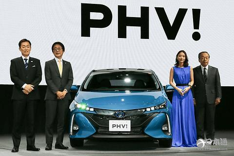 丰田推出新款“普锐斯”插电式混合动力车