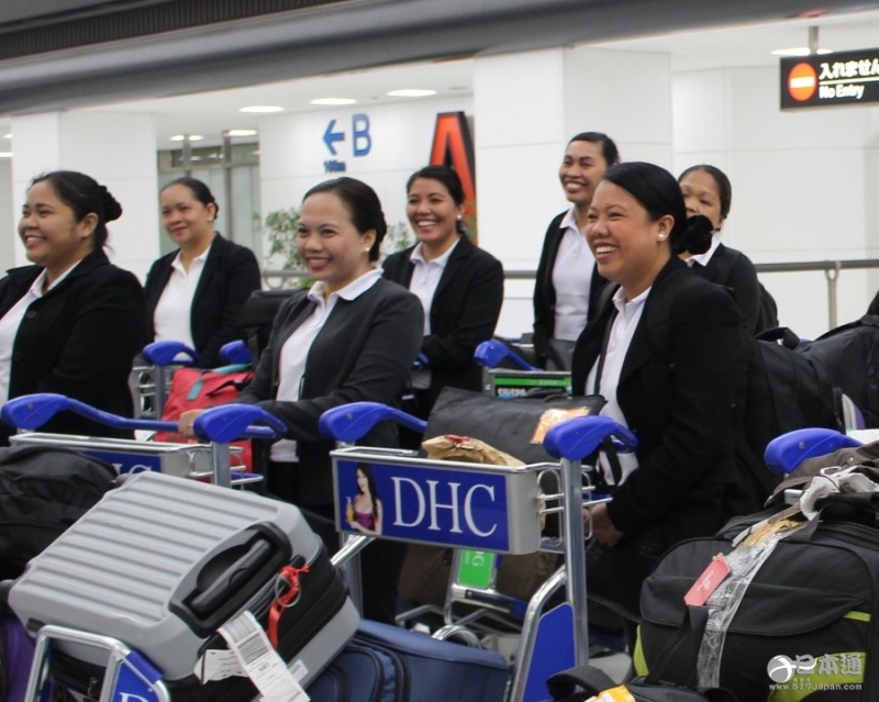 25名菲律宾女性抵成田机场 外国人家政服务4月启动