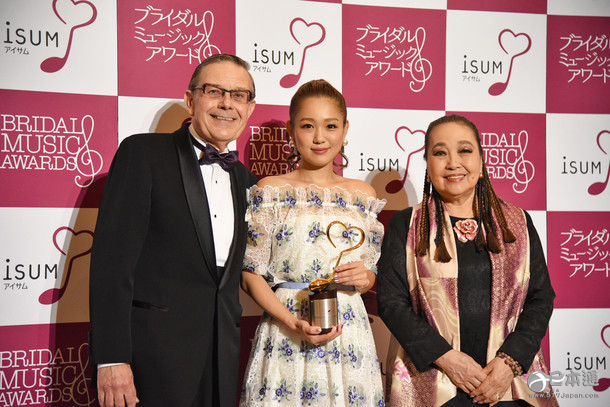 西野加奈被选为2016最具人气婚礼歌曲歌手
