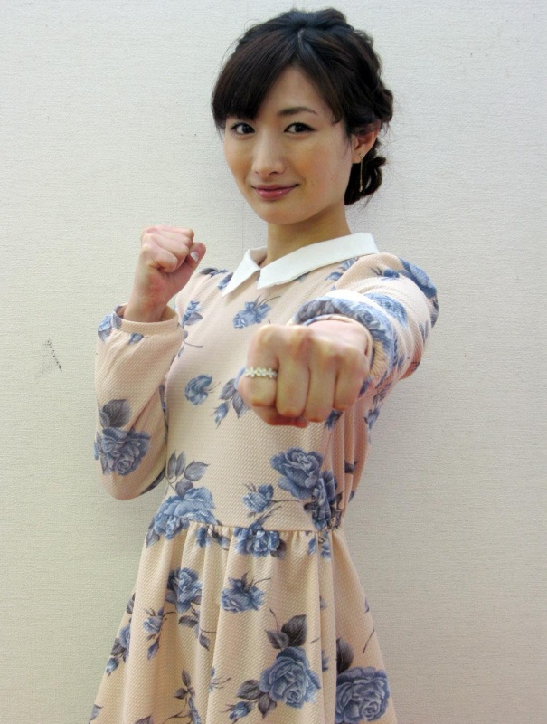 日本动作系女演员武田梨奈迎来26岁生日