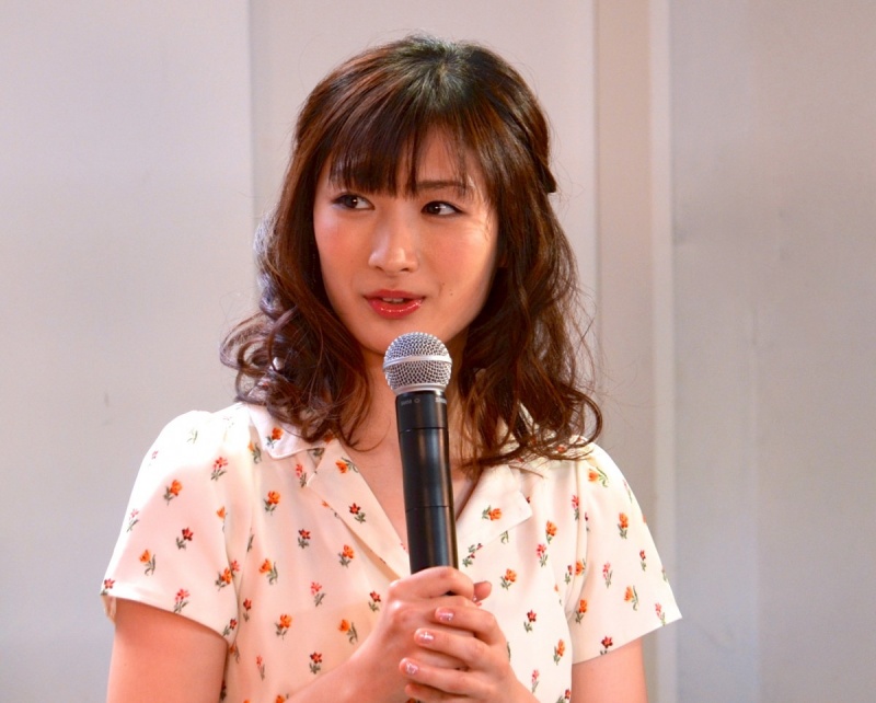 日本动作系女演员武田梨奈迎来26岁生日
