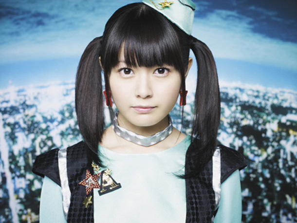 日本女性声优歌手竹达彩奈迎来28岁生日