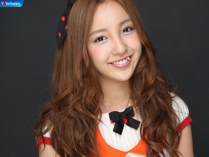 日本女星板野友美迎来26岁生日-日本娱乐_日本明星_日本通