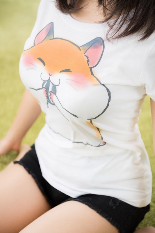 日本新推出的仓鼠T恤，这要多大的胸才撑得起……