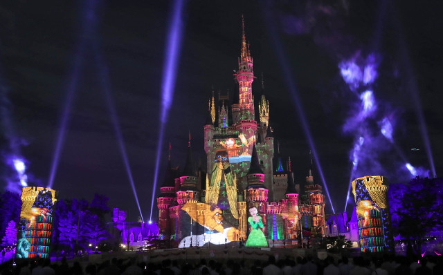 东京迪士尼度假区35周年庆夜间娱乐项目率先公开