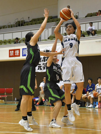 日本岐阜女高2次R入围全日本篮球锦标赛