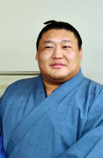 日本相扑选手贵之岩向横纲日马富士提起诉讼 要求2413万日元的损害赔偿