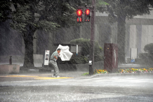 3号台风在4日早晨于长崎市附近登陆