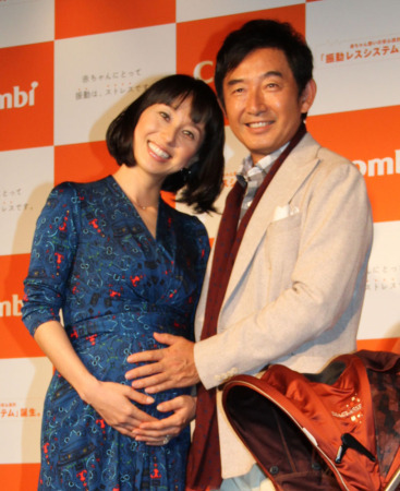 职业高尔夫球选手东尾理子宣布自己已怀第三胎